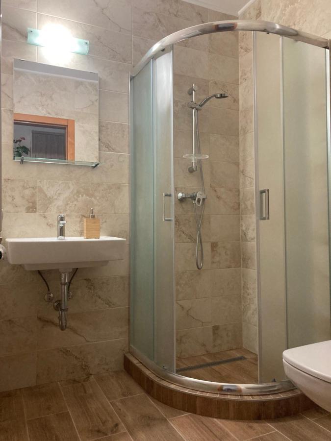 Castellum Apartmanhaz 귤러 외부 사진