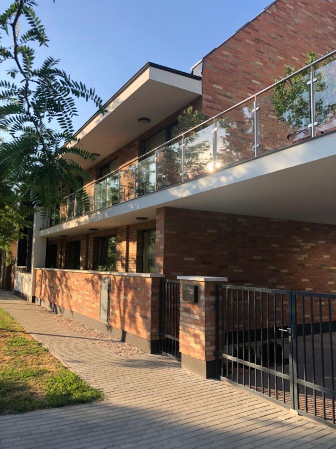 Castellum Apartmanhaz 귤러 외부 사진